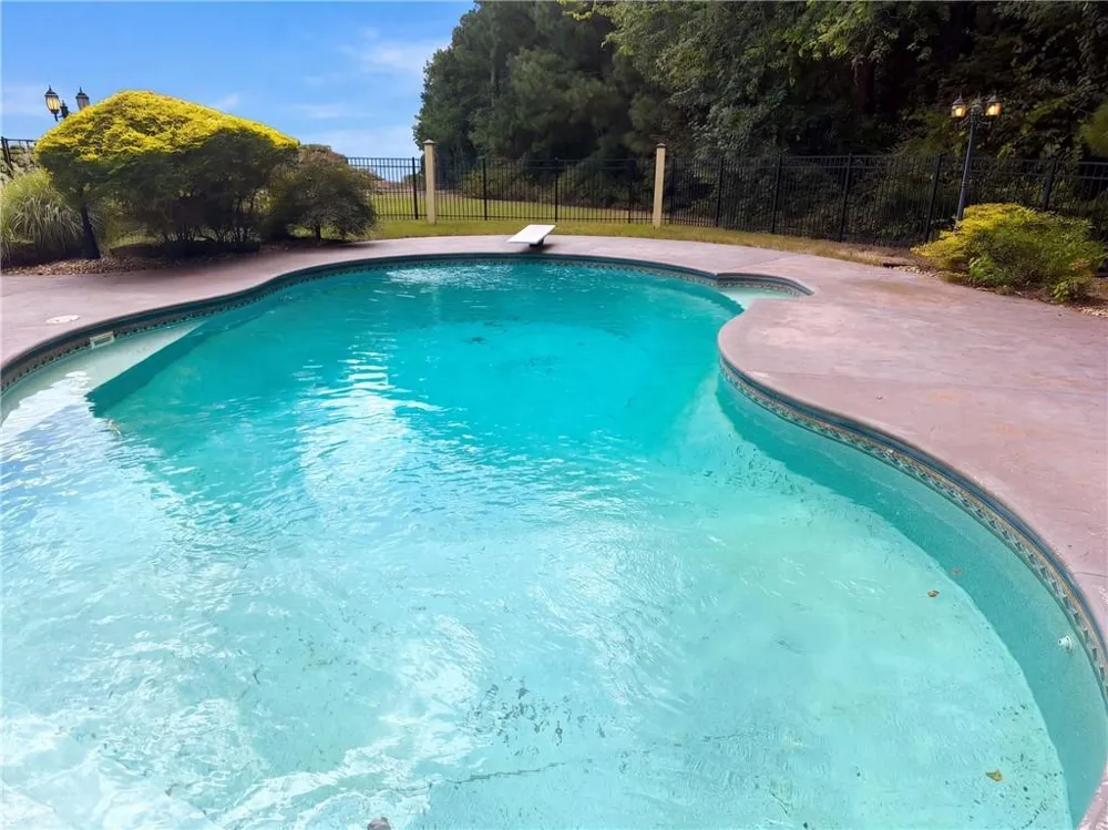 109 Jolie Lane Sharpsburg, GA 30277