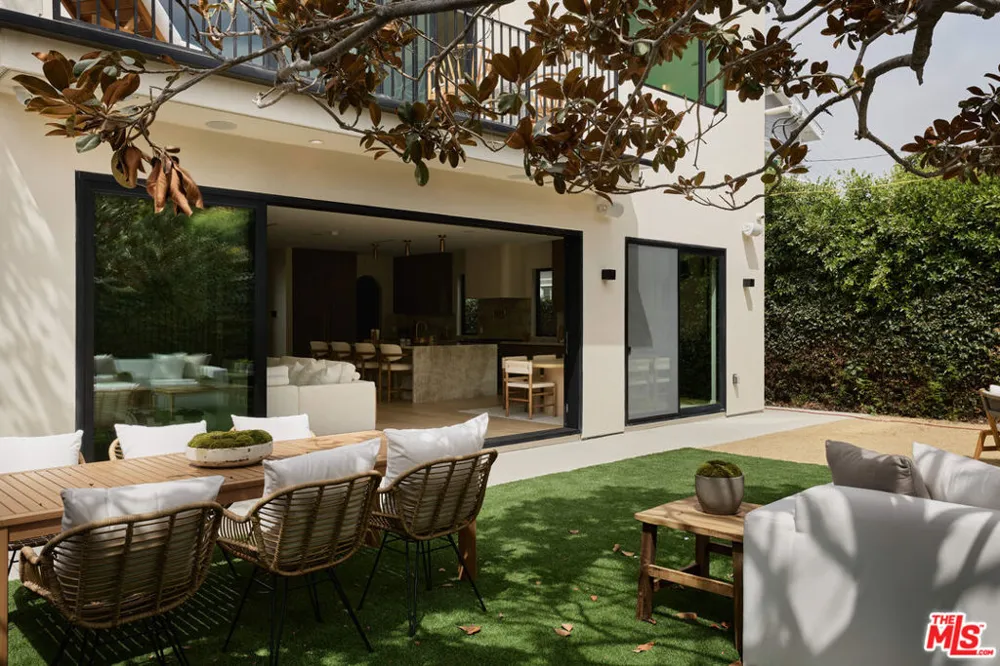 3732 Beethoven Street Los Angeles, CA 90066