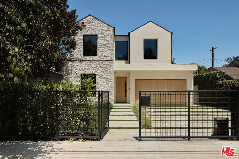 3732 Beethoven Street Los Angeles, CA 90066