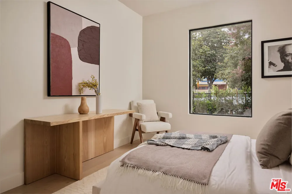 3732 Beethoven Street Los Angeles, CA 90066