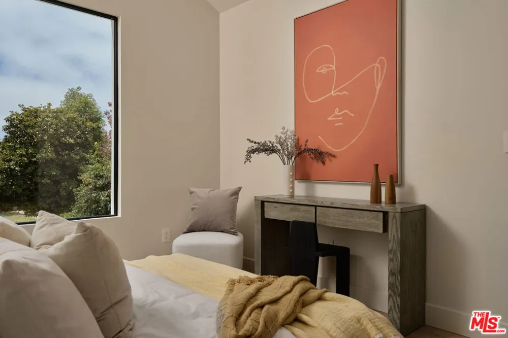 3732 Beethoven Street Los Angeles, CA 90066