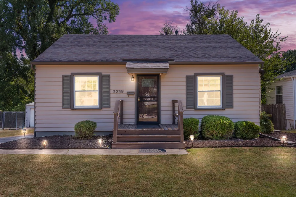 2239 S Oswego Avenue Tulsa, OK 74114