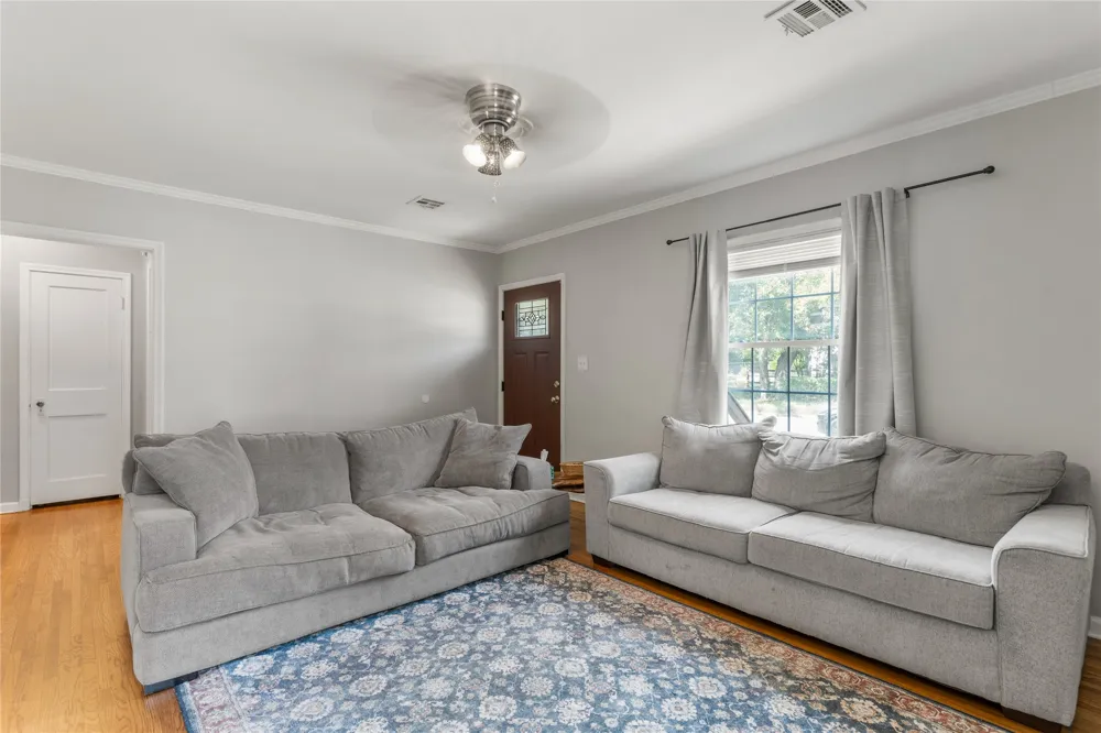 2239 S Oswego Avenue Tulsa, OK 74114