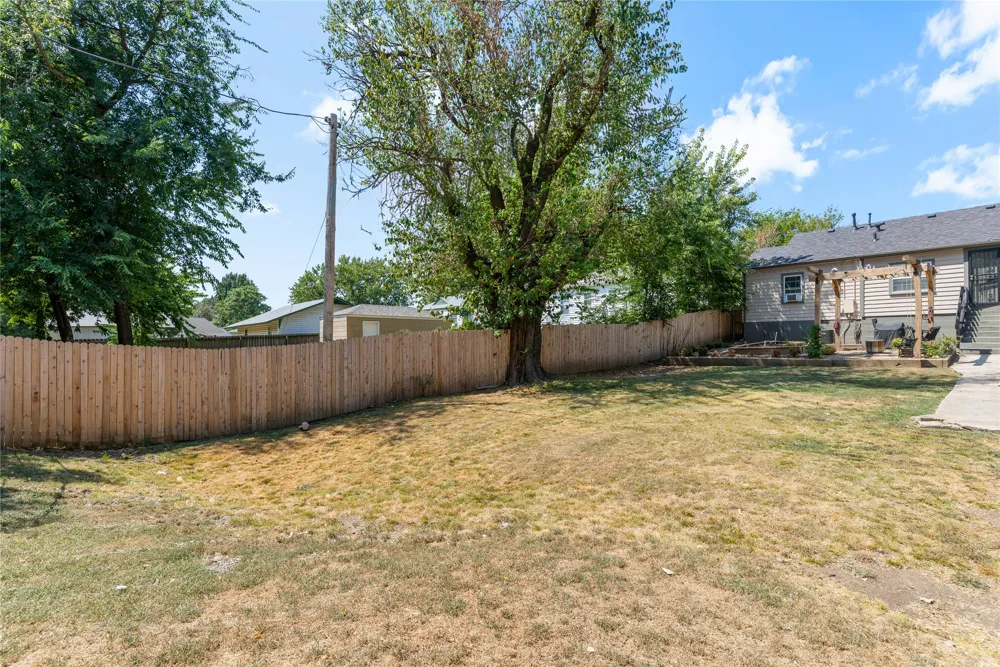 2239 S Oswego Avenue Tulsa, OK 74114