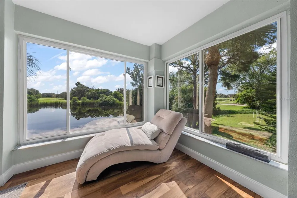 10811 INDIAN HILLS COURT #42 Seminole, FL 33777