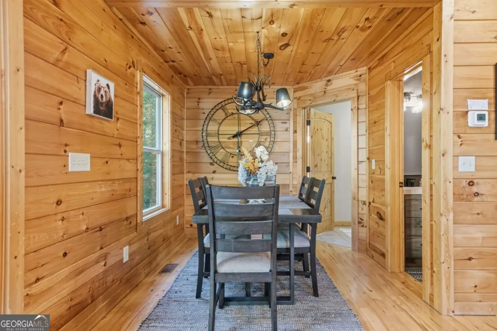 441 Carlisle DR Ellijay, GA 30540