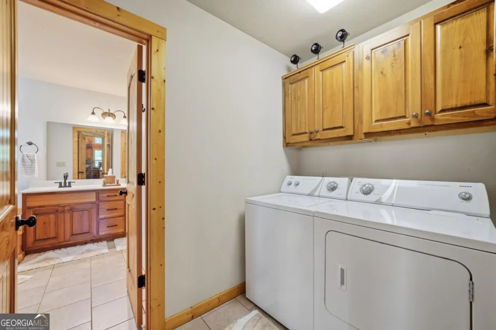 441 Carlisle DR Ellijay, GA 30540