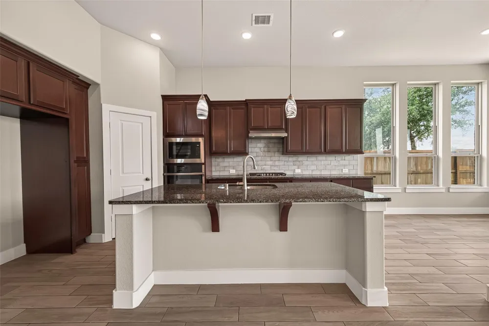 2619 Lilac Point Lane Brookshire, TX 77423