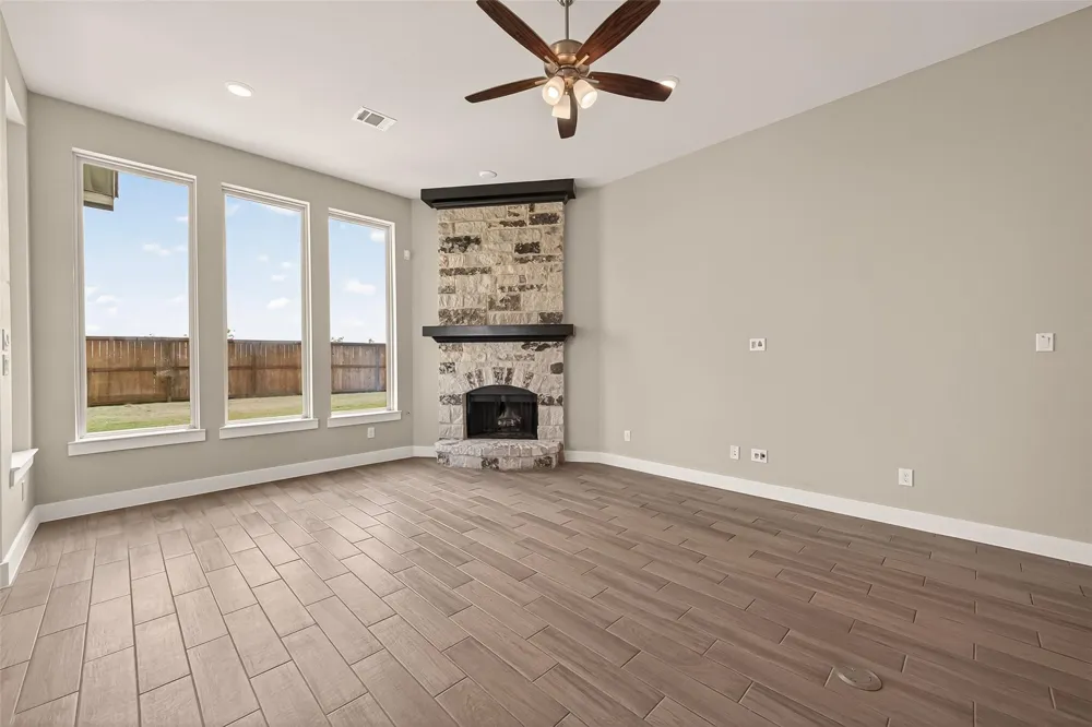 2619 Lilac Point Lane Brookshire, TX 77423