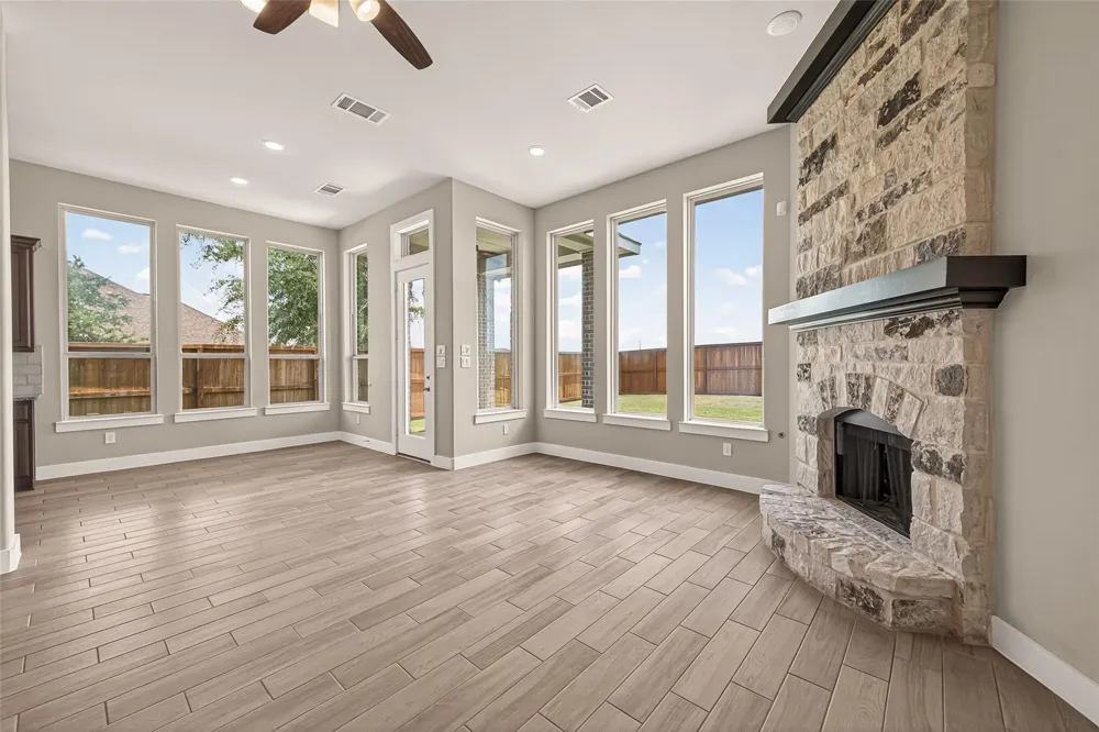2619 Lilac Point Lane Brookshire, TX 77423