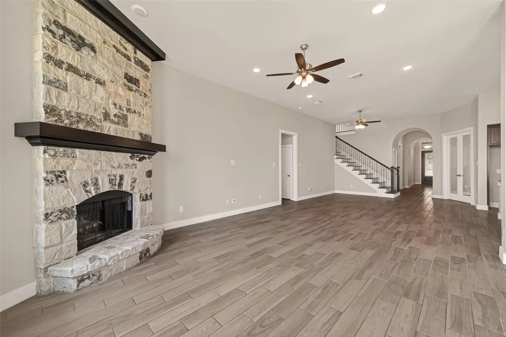 2619 Lilac Point Lane Brookshire, TX 77423