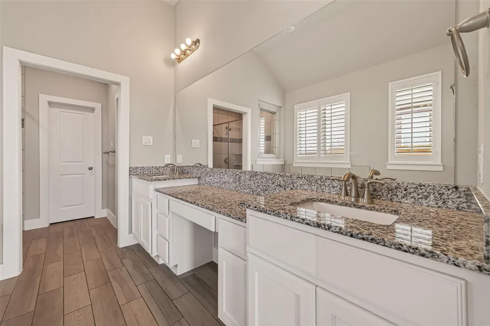 2619 Lilac Point Lane Brookshire, TX 77423