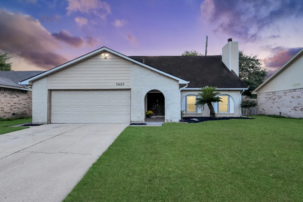 7407 Navidad Rd Houston, TX 77083