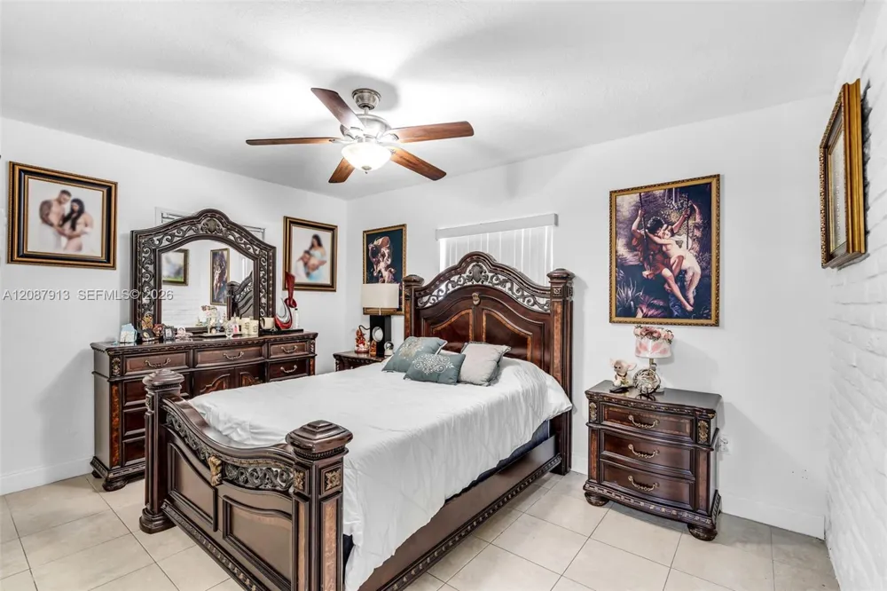 735 NW 129th St North Miami, FL 33168