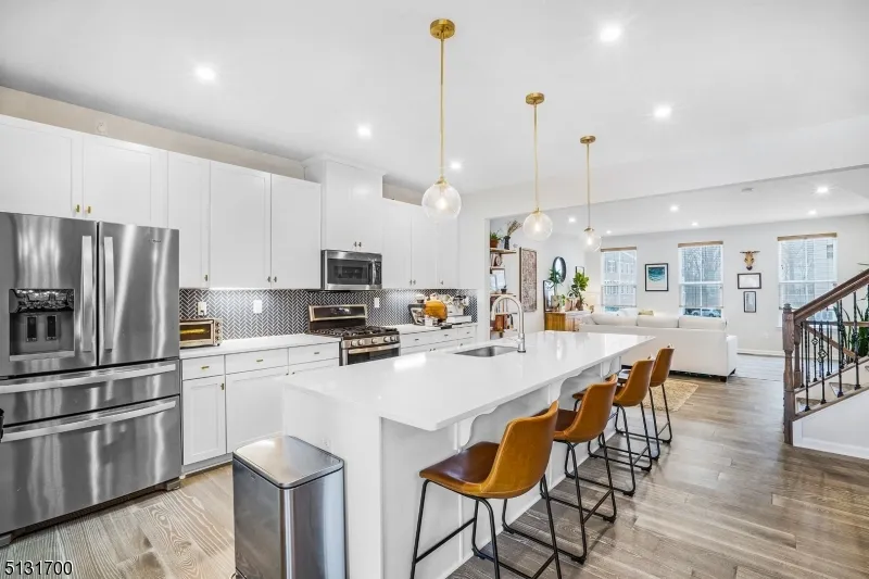 8 Swackhammer Way Mount Olive, NJ 07828