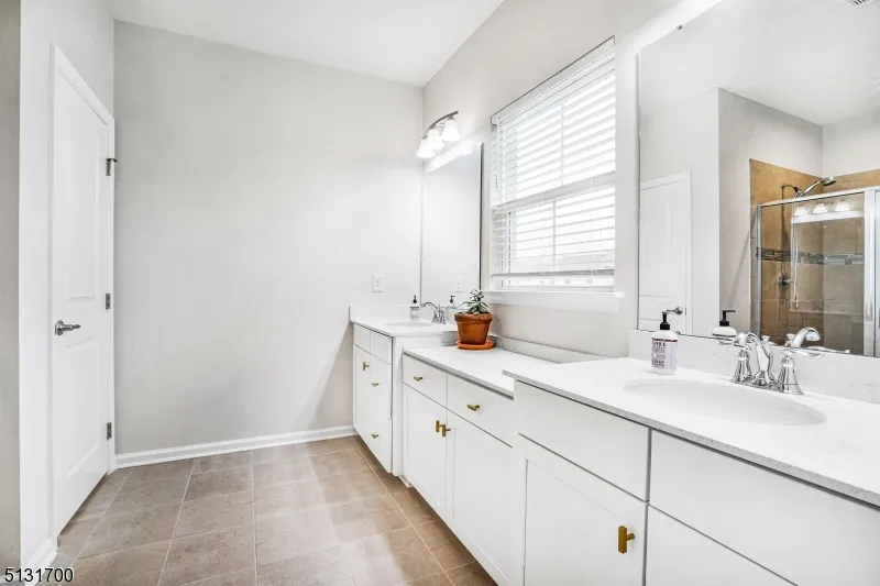 8 Swackhammer Way Mount Olive, NJ 07828
