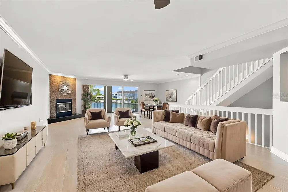 152 117TH AVENUE Treasure Island, FL 33706