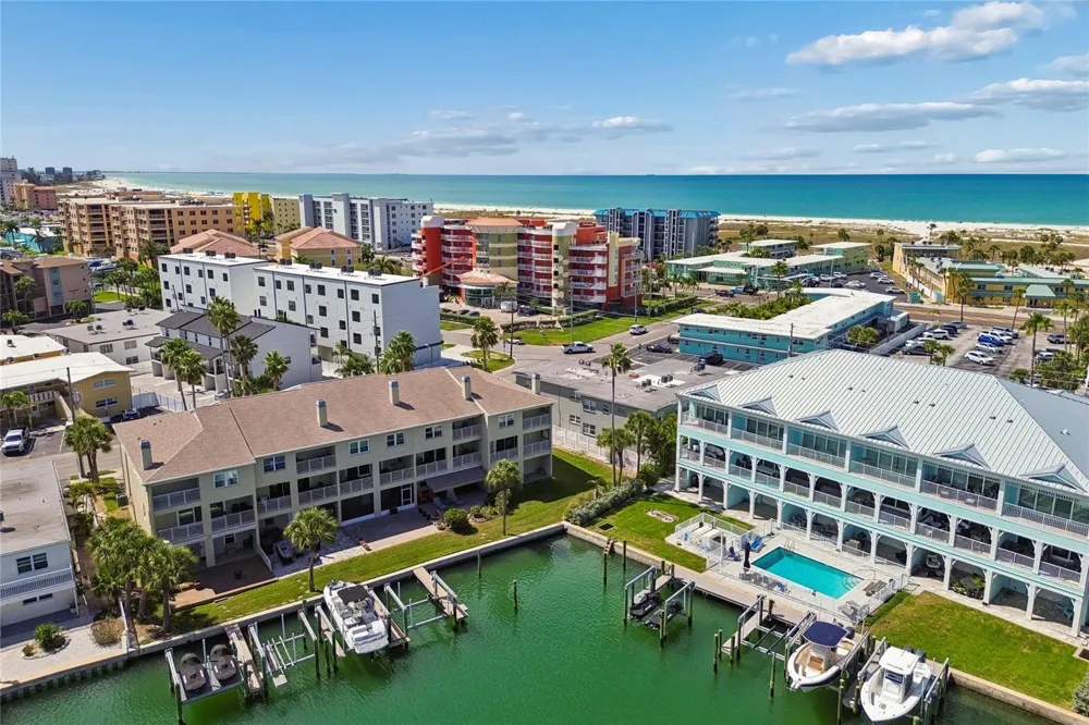152 117TH AVENUE Treasure Island, FL 33706