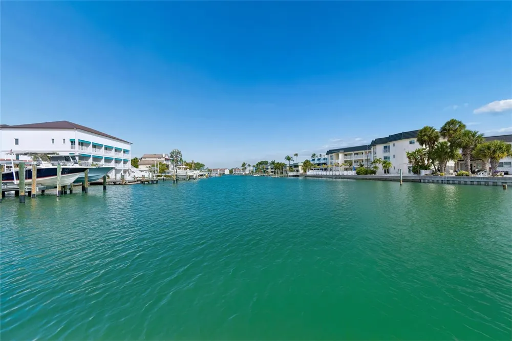 152 117TH AVENUE Treasure Island, FL 33706