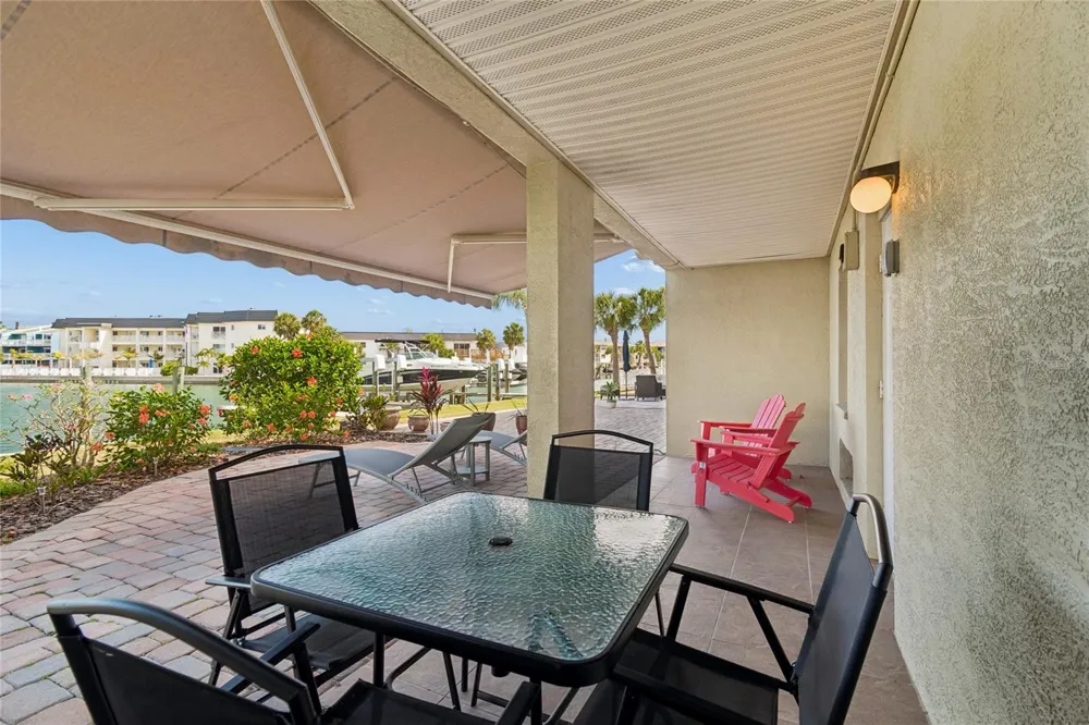 152 117TH AVENUE Treasure Island, FL 33706