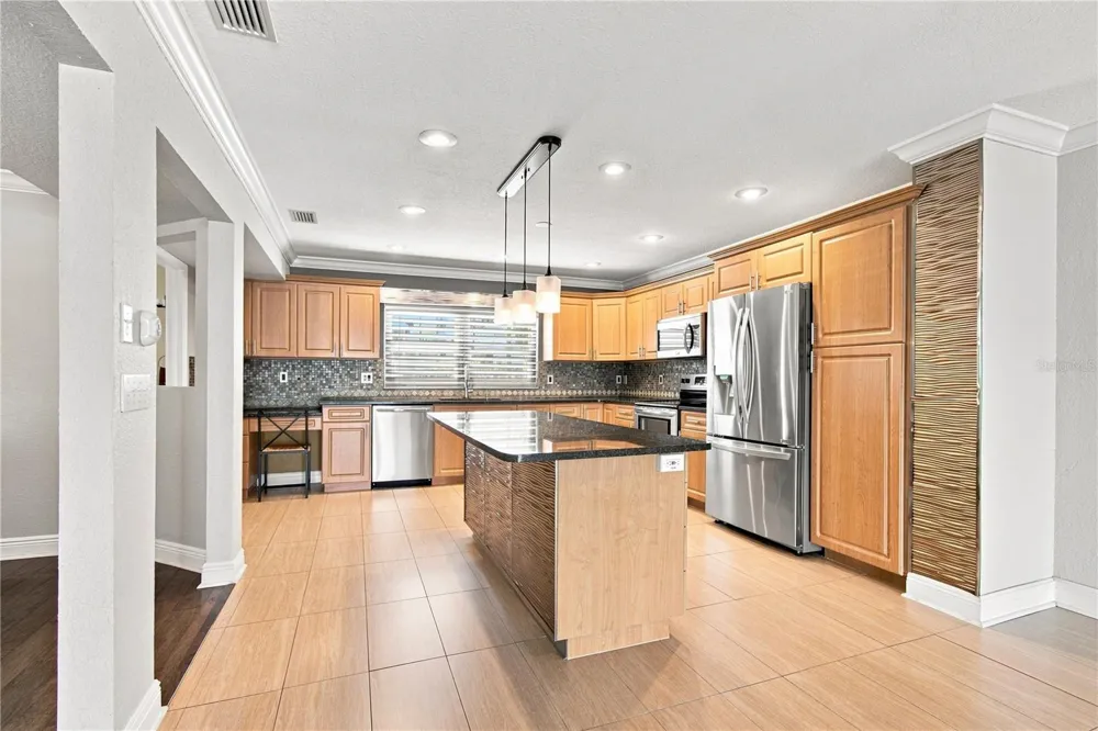 152 117TH AVENUE Treasure Island, FL 33706