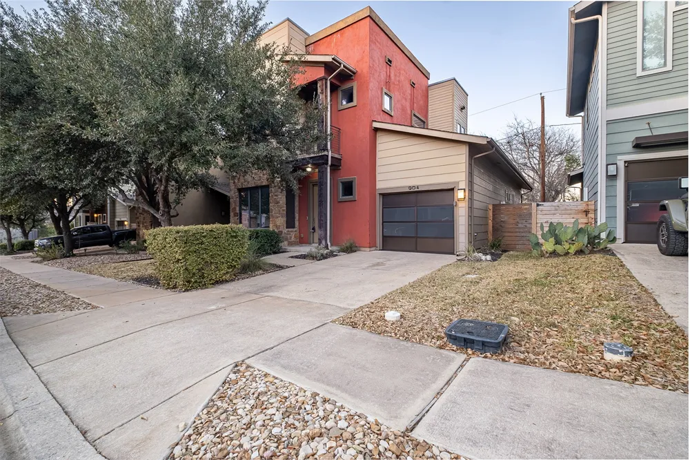 904 Freewater Lane Austin, TX 78704