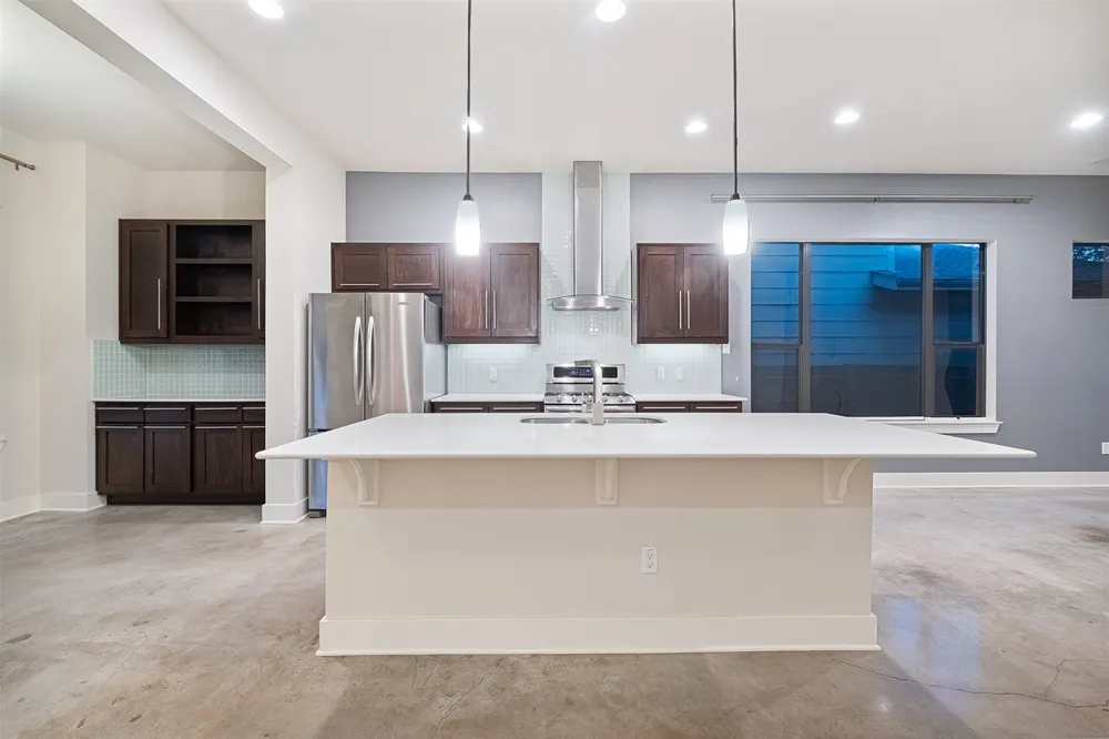 904 Freewater Lane Austin, TX 78704