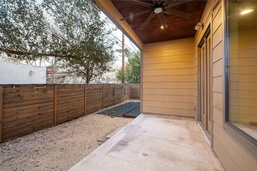 904 Freewater Lane Austin, TX 78704