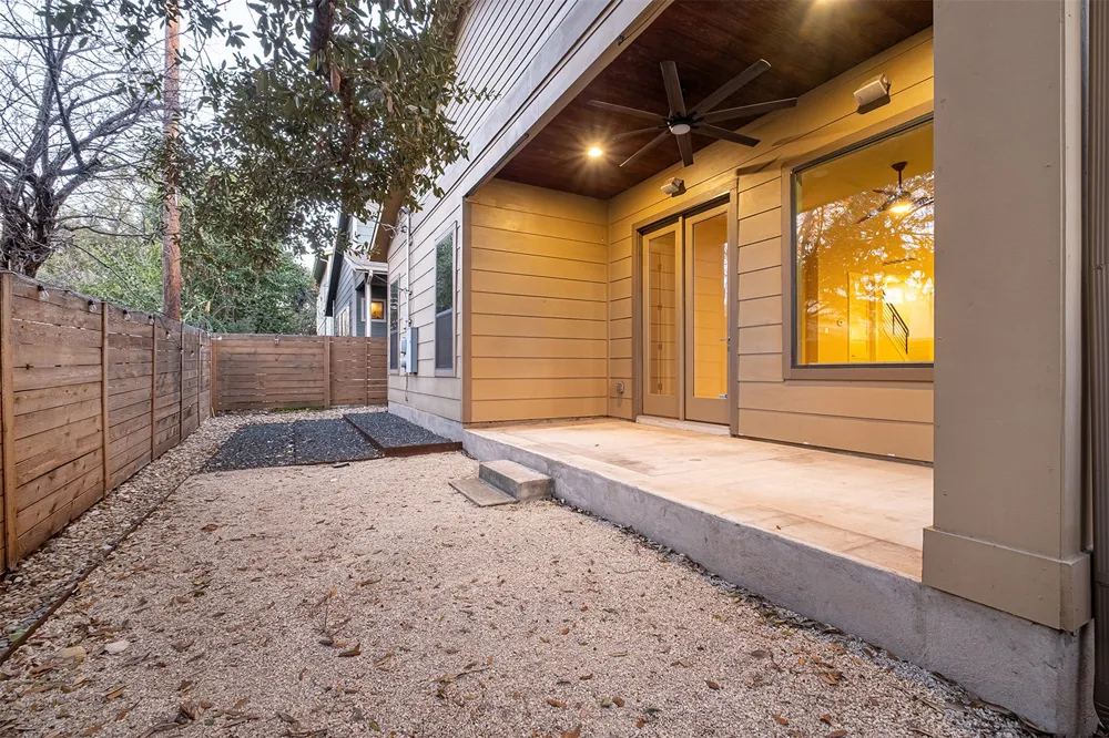904 Freewater Lane Austin, TX 78704