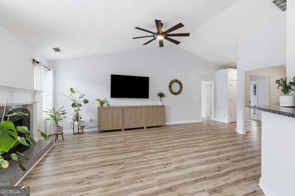 953 Jefferson Walk CIR Jefferson, GA 30549