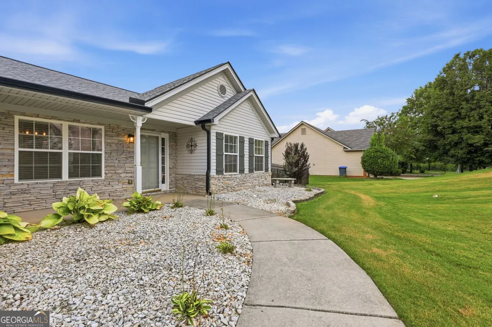 953 Jefferson Walk CIR Jefferson, GA 30549