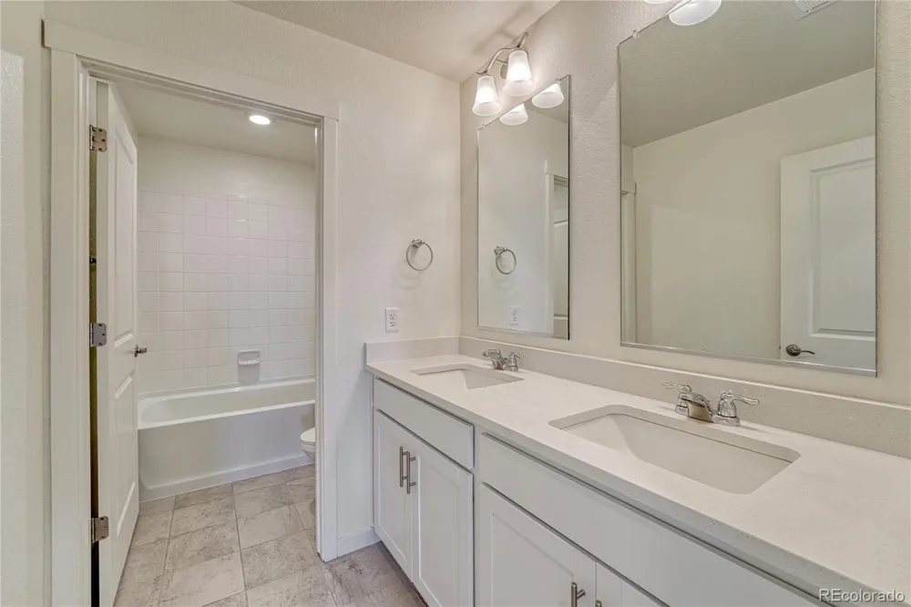17964 Sky Pilot Lane Parker, CO 80134