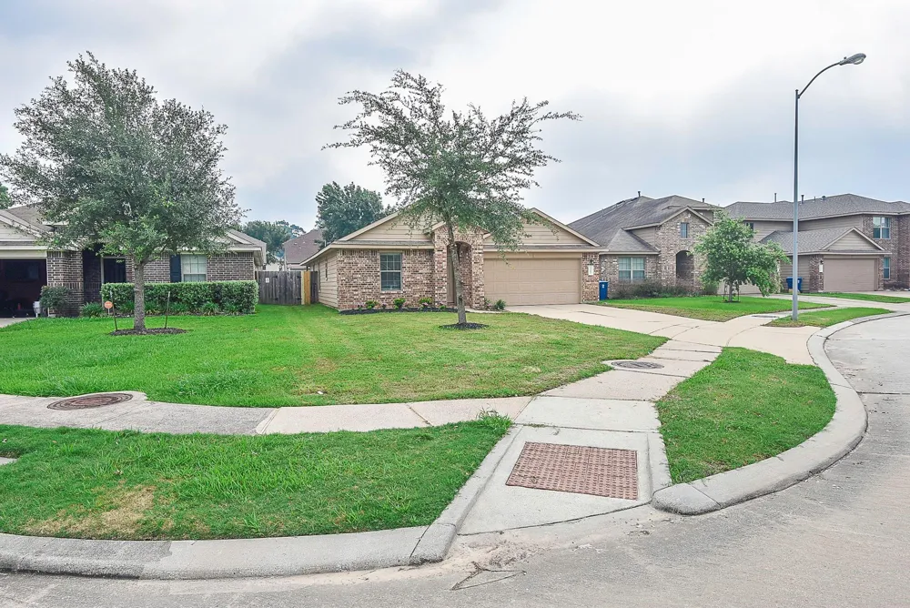 2203 Treasure Mountain Drive Spring, TX 77388