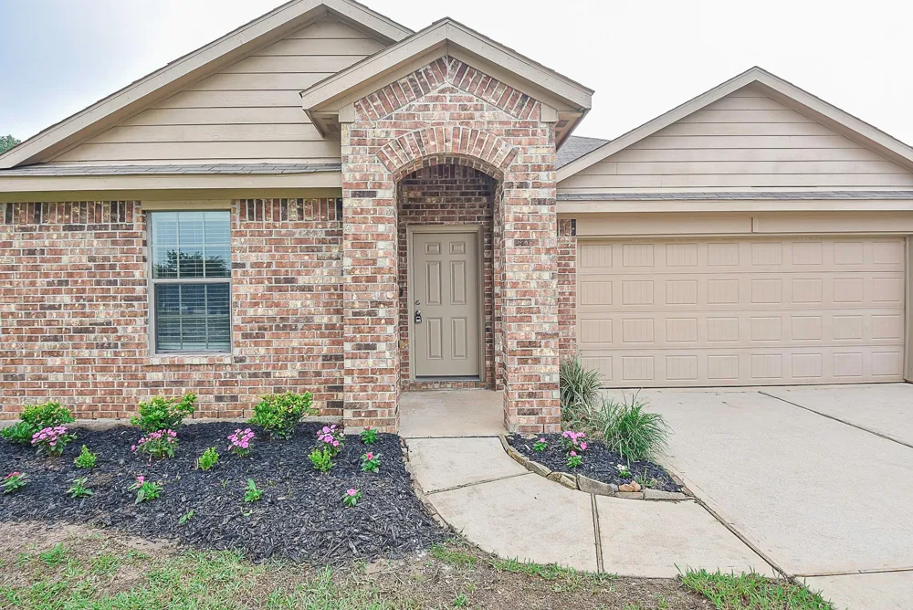 2203 Treasure Mountain Drive Spring, TX 77388