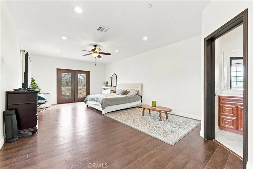 19373 Day St Perris, CA 92570