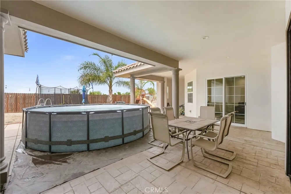 19373 Day St Perris, CA 92570
