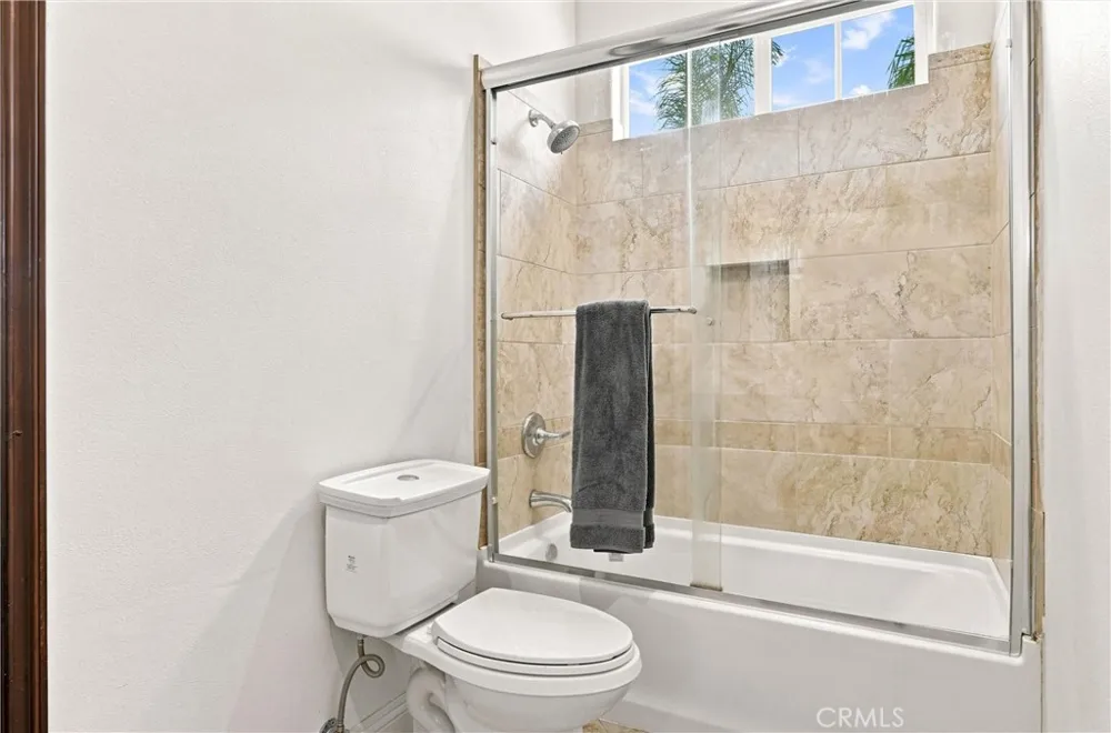19373 Day St Perris, CA 92570