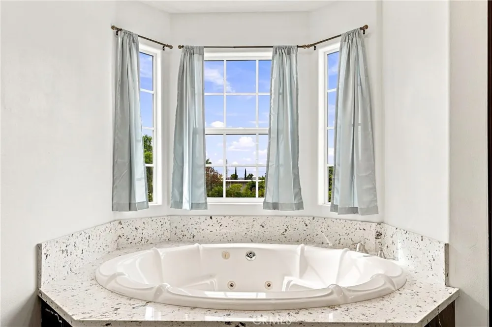 19373 Day St Perris, CA 92570