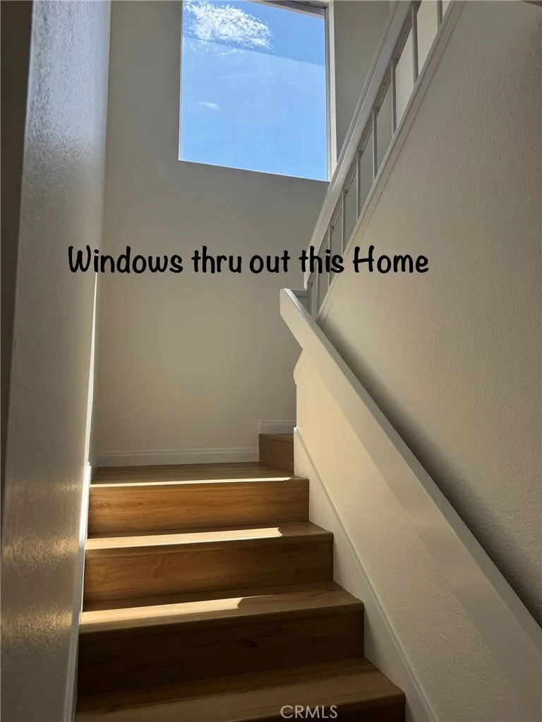 1727 Avenida Vista Labera Oceanside, CA 92056