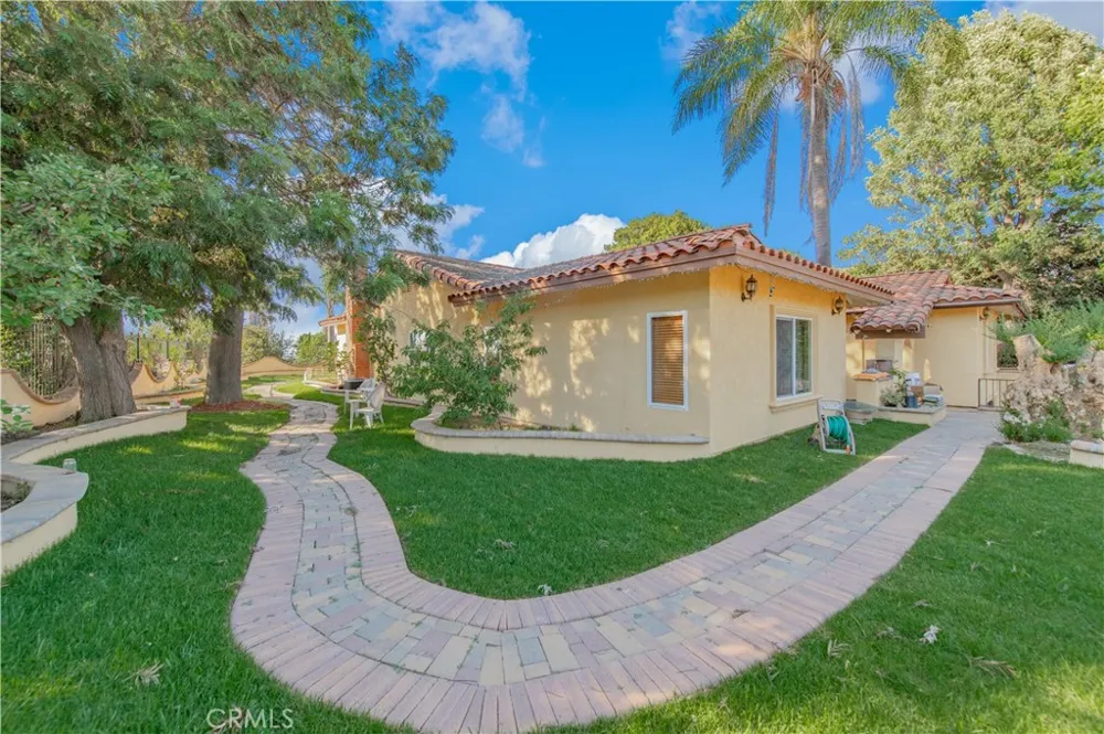 16419 Canarias Hacienda Heights, CA 91745