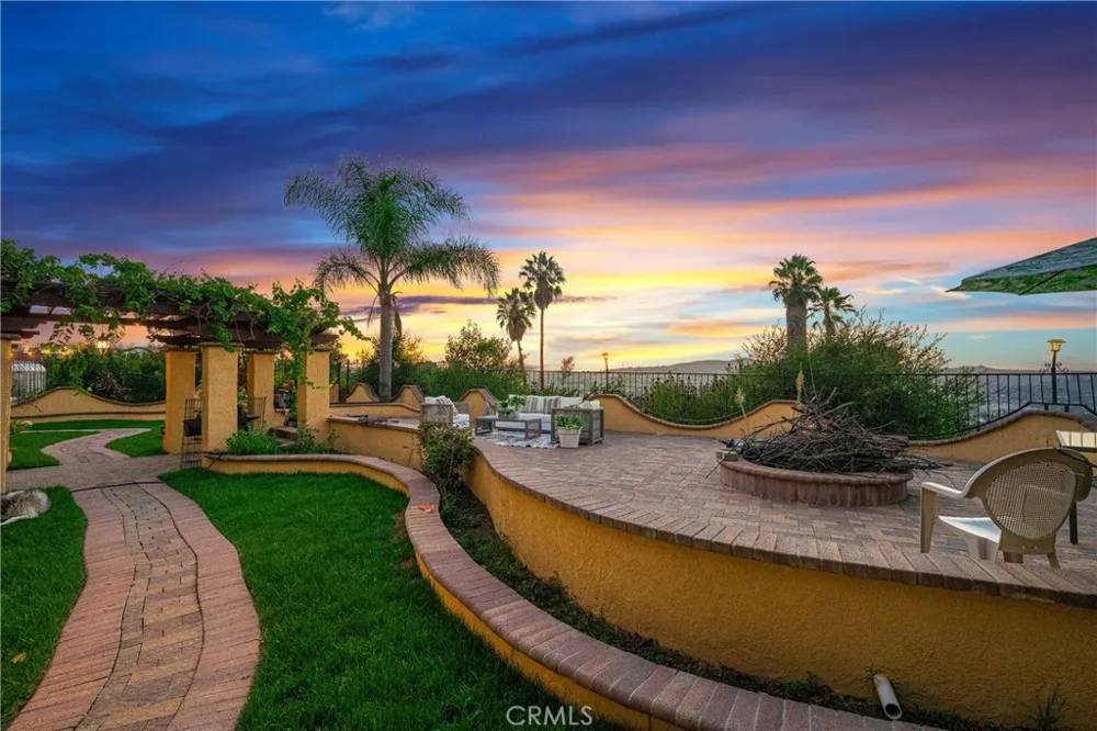 16419 Canarias Hacienda Heights, CA 91745