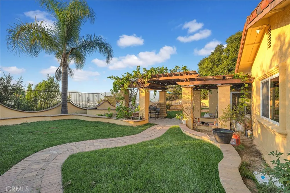 16419 Canarias Hacienda Heights, CA 91745