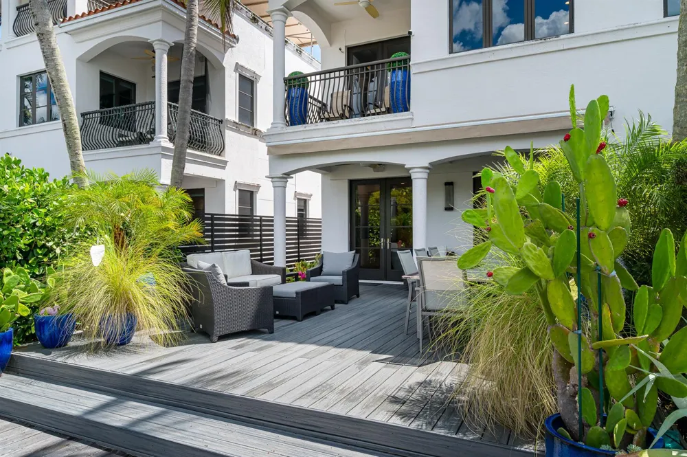 411 Hendricks Isle Fort Lauderdale, FL 33301