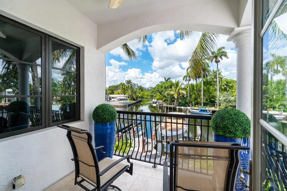 411 Hendricks Isle Fort Lauderdale, FL 33301