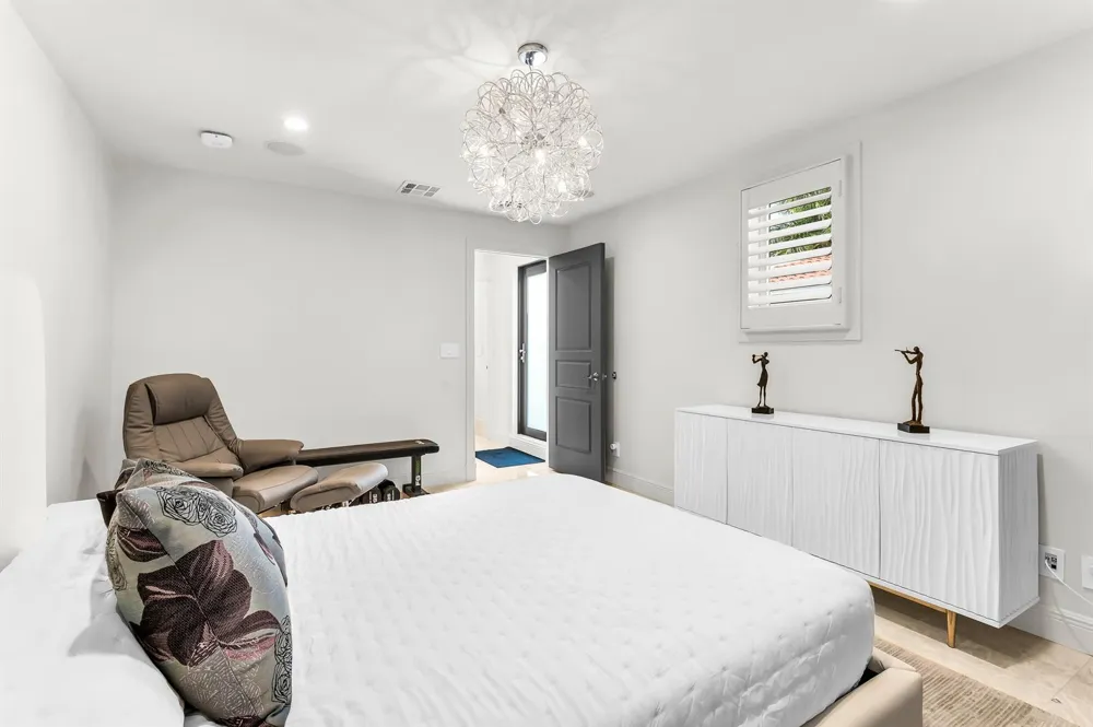 411 Hendricks Isle Fort Lauderdale, FL 33301