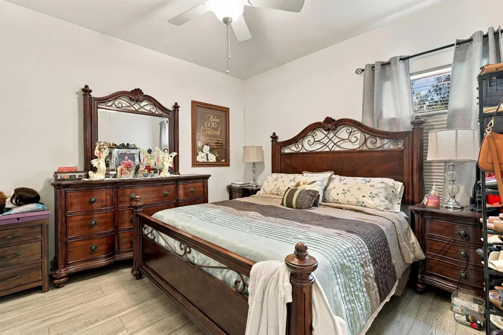 11490 SW AVENTINO DRIVE Port St. Lucie, FL 34987