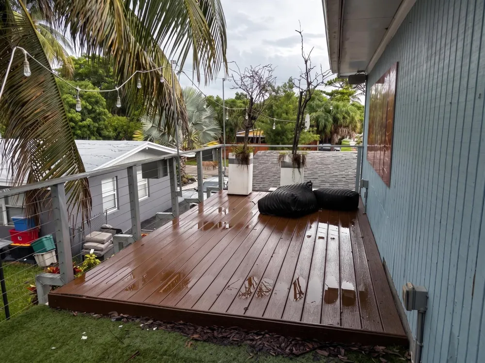 1643 NE 8TH AVENUE Fort Lauderdale, FL 33305
