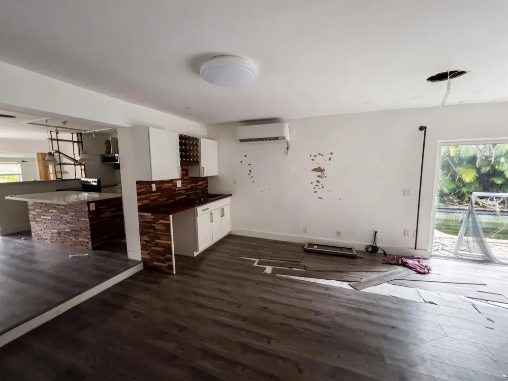 1643 NE 8TH AVENUE Fort Lauderdale, FL 33305