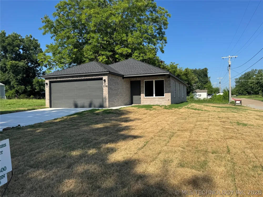 2248 Rockford Avenue Tulsa, OK 74106