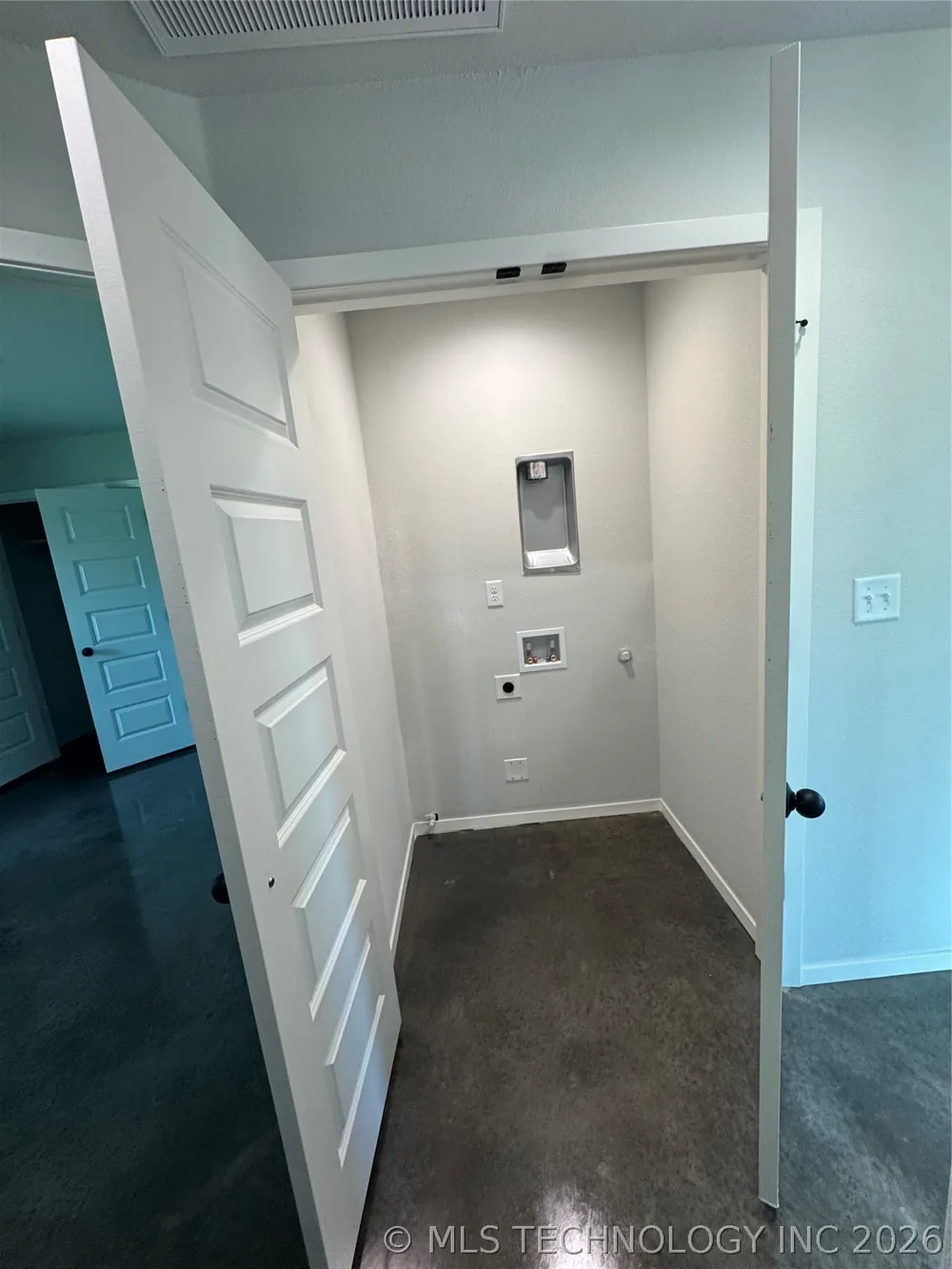 2248 Rockford Avenue Tulsa, OK 74106